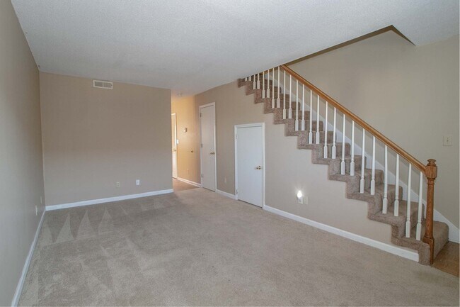 Photo - 3279 Tower Dr