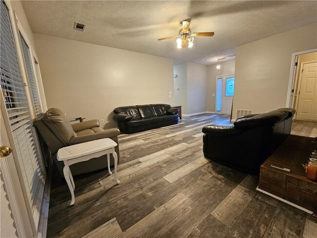 Photo - 3351 Governors Ct