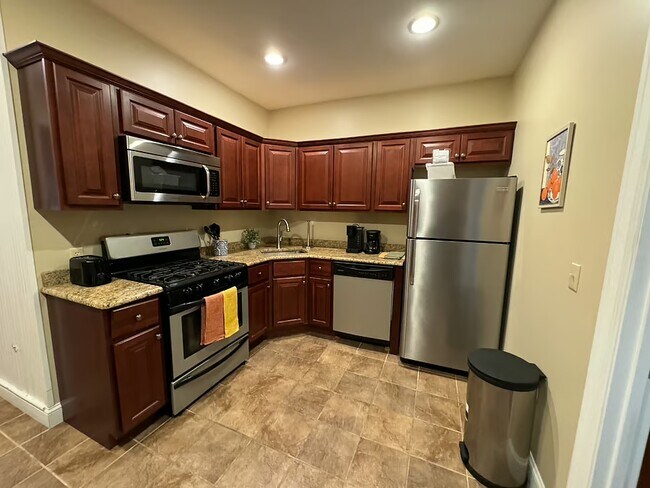 Photo - 75 Main St Unit Apt 1