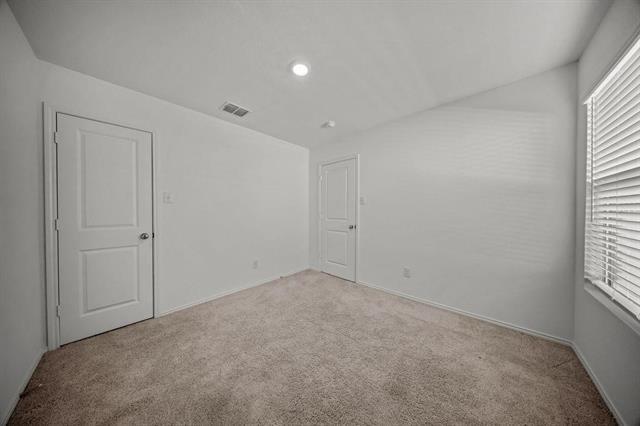 Photo - 2402 Mobile St