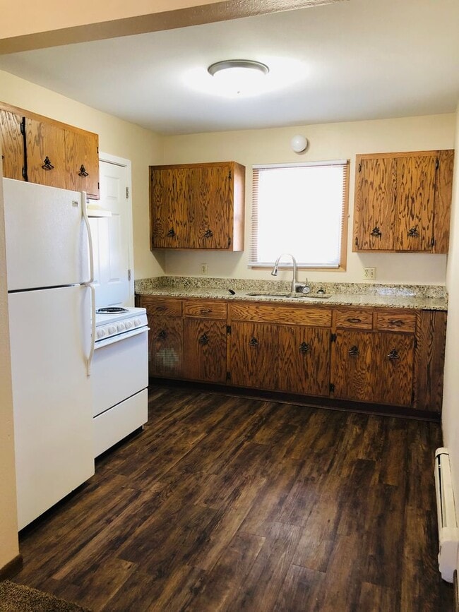 1735 3rd St SE Unit 3