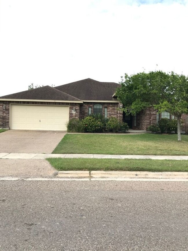 Building Photo - No Application Fees* Rental