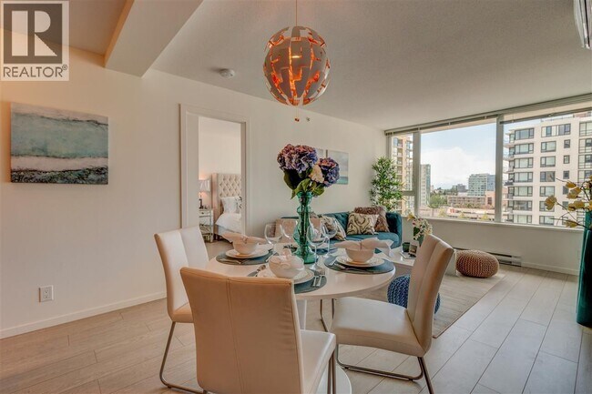 Photo - 7979 Firbridge Way Unité 1X08