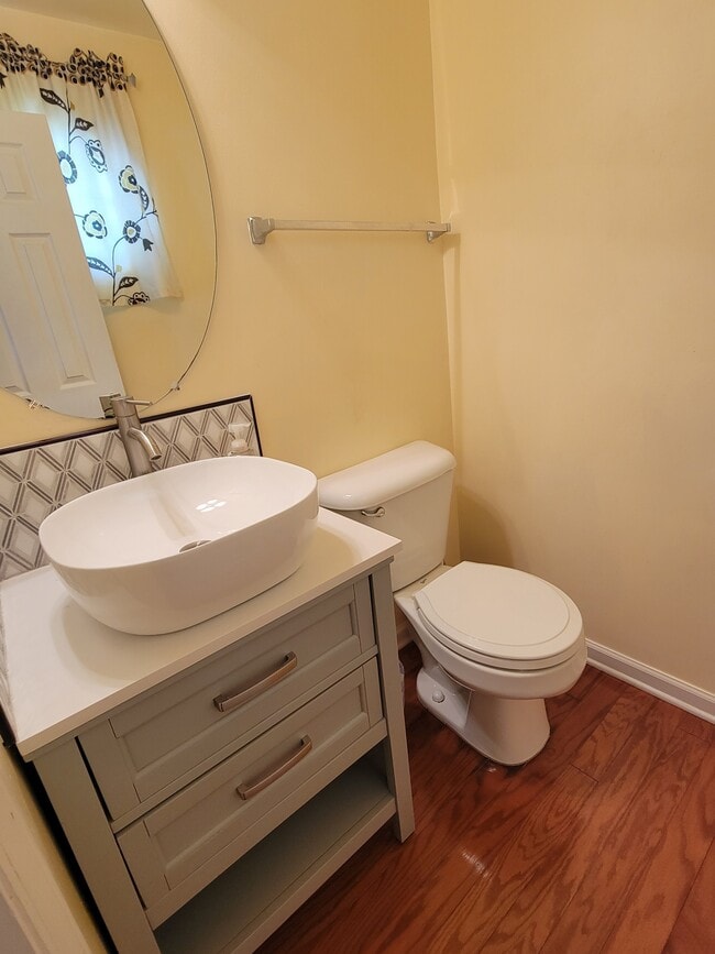 Building Photo - 3742 Horseshoe Farm St