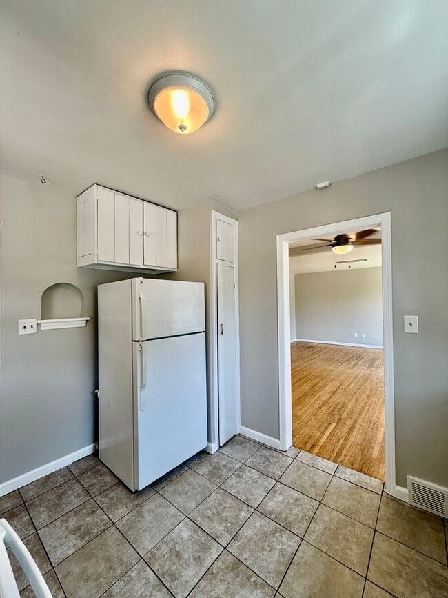 Photo - Clean & Comfortable 2-Bedroom Single-Family Home