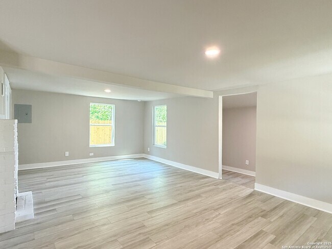 Photo - 312 Avondale Ave
