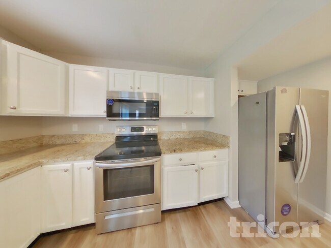 Photo - 5537 Burning Tree Ct