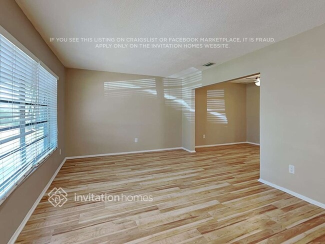 Photo - 7001 NW 11th Pl