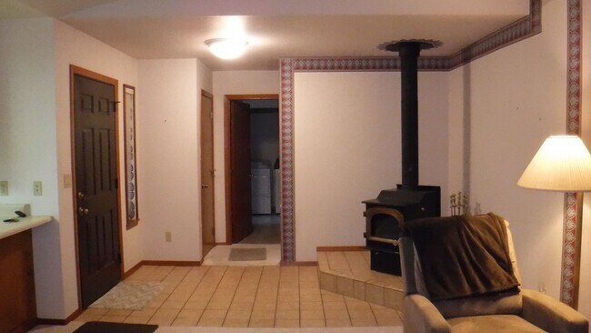 Photo - ATTENTION TRAVELING PROFESSIONALS!