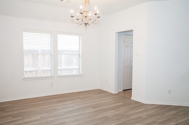 Photo - 9402 Borden Bluff Ln