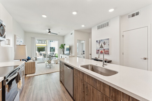 Photo - Blue Eastline