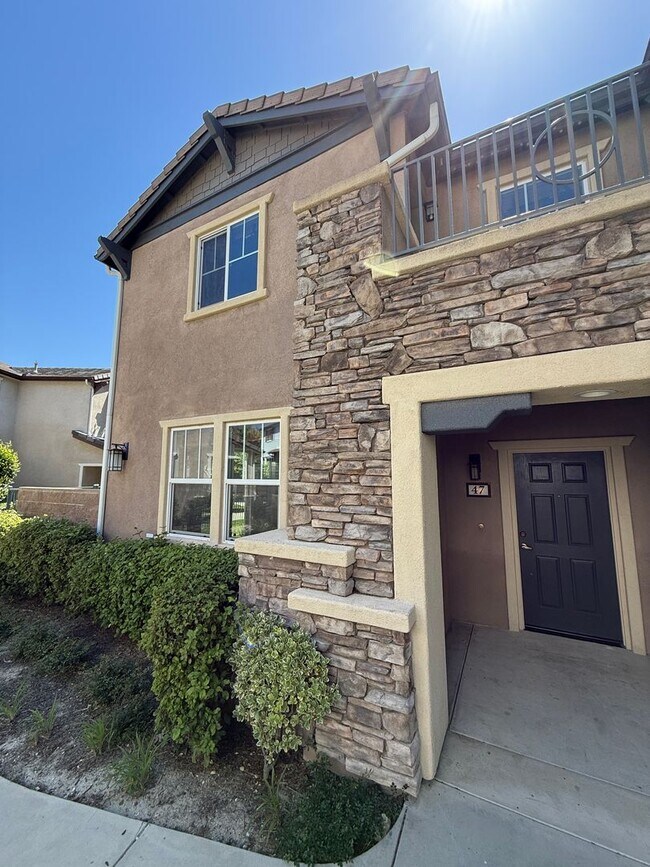 Photo - Beautiful 4 Bedroom, 2 1/2 Bathroom Townho...