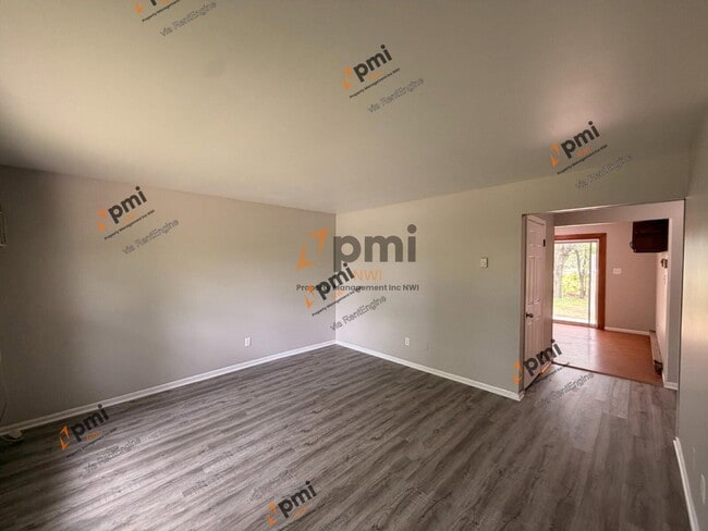 Photo - 5372 Plaza Ave Unit 5370