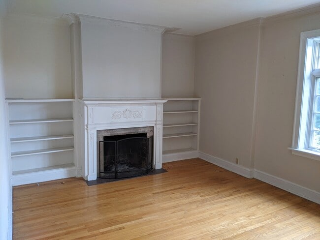 Building Photo - 1452 Oak Ave Unit 54-G Rental