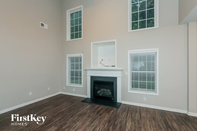 Photo - 9827 Jeanette Cir