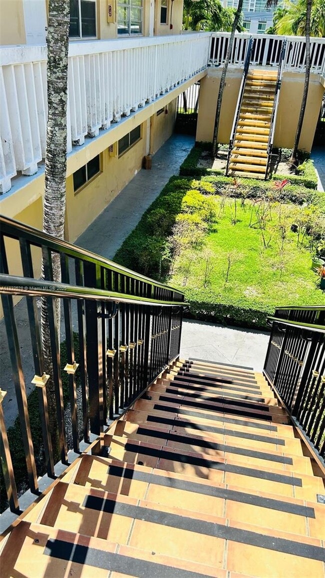 Photo - 2121 NE 168th St Apartment Unit 10