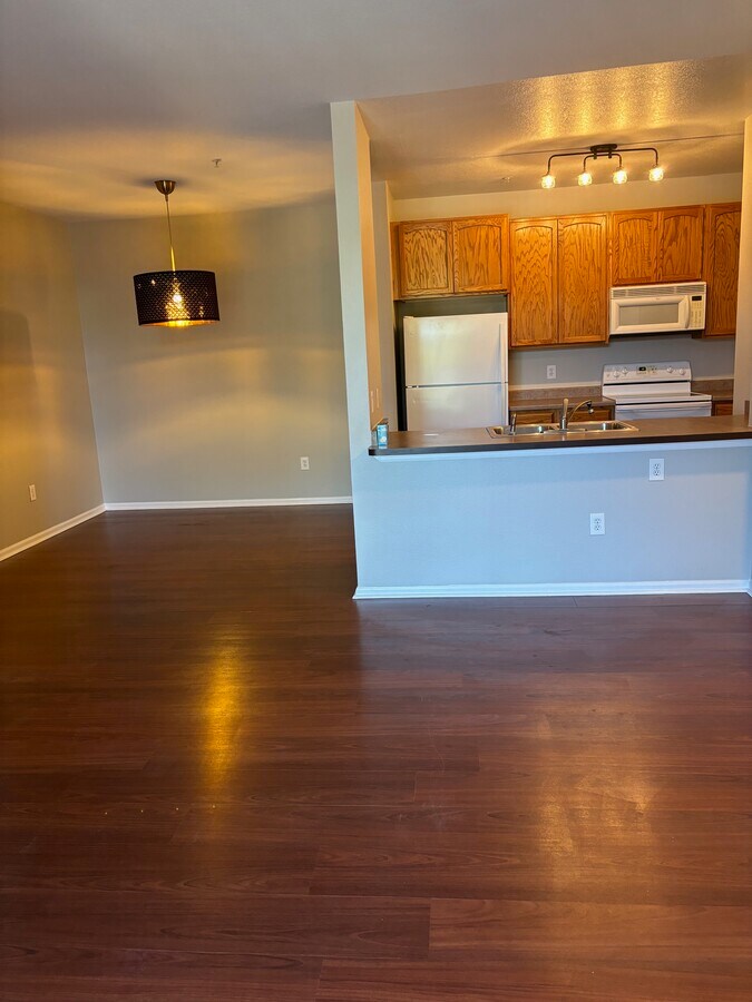 S Dallas Street Condo Unit 204 Condo for Rent in Aurora, CO