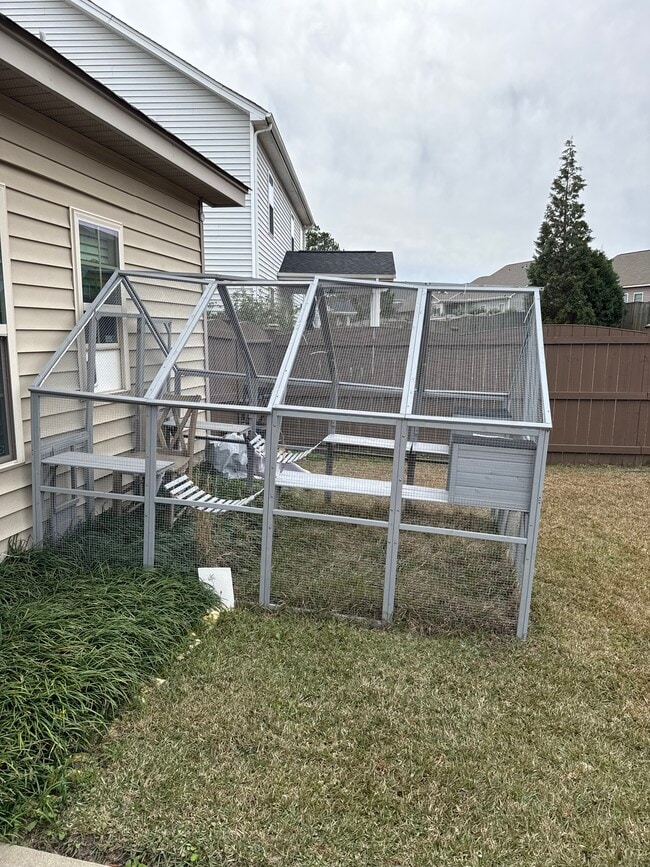 Photo - 114 Eldon Dr