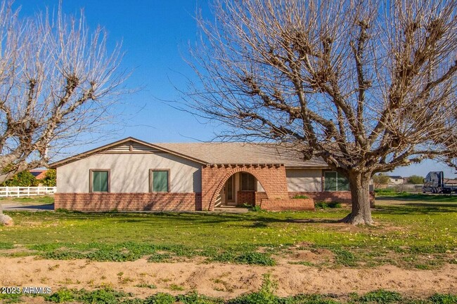 Photo - 527 N 161st Ave House