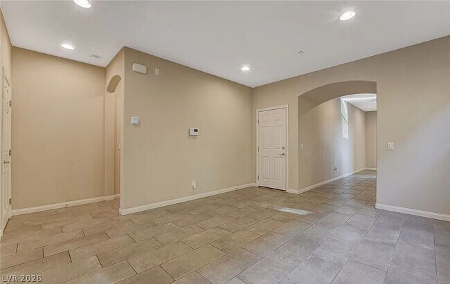 Photo - 2934 Caxton Grove Dr