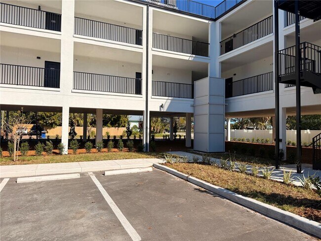 Photo - 3601 6th St S