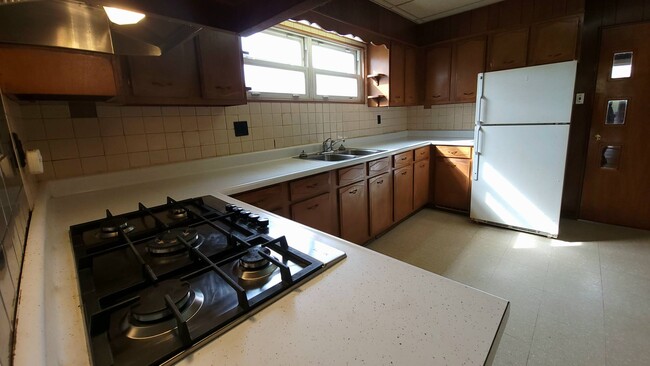 Photo - 421 Boyers Ave House