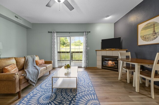 Photo - 2272 Holiday Rd Unit 607