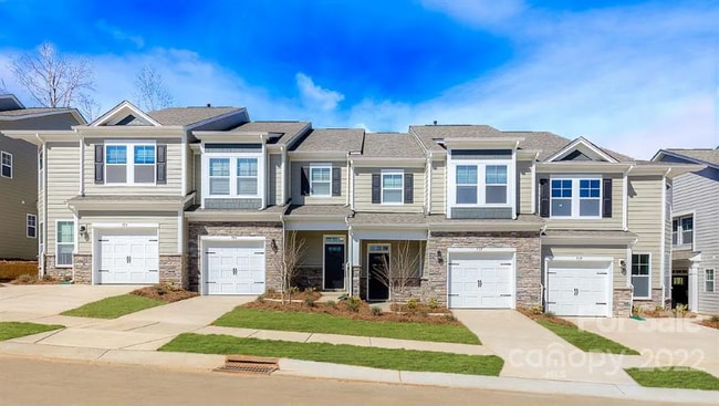 131 Creekview Rd
