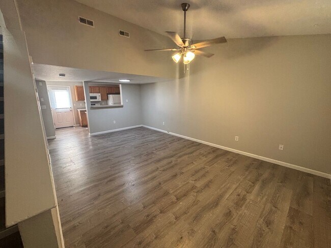 Photo - 5309-5311 Currituck Lane Unidad 5311 Currituck Lane