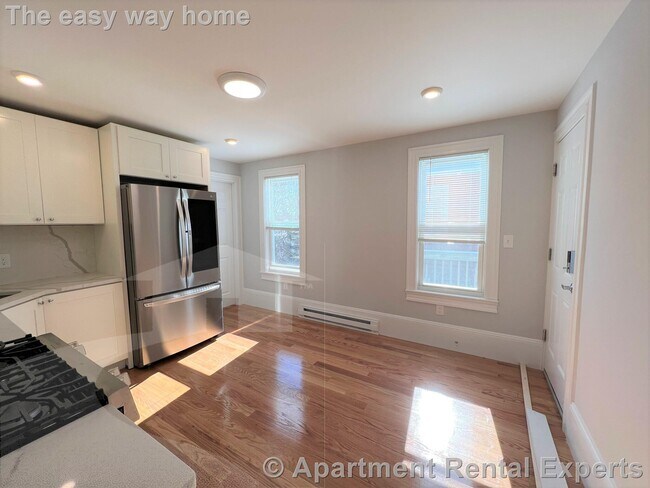 Photo - 3 Mossland St