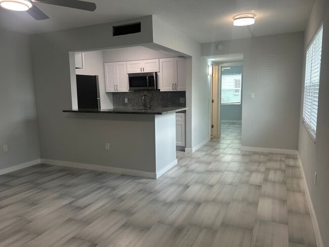 Photo - Renovated Treasure Island 1BR Condo - Steps to the Beach! Unit 101