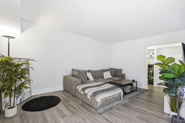 Photo - Beautifully Renovated 2-Bedroom Condo in the Heart of Reston!