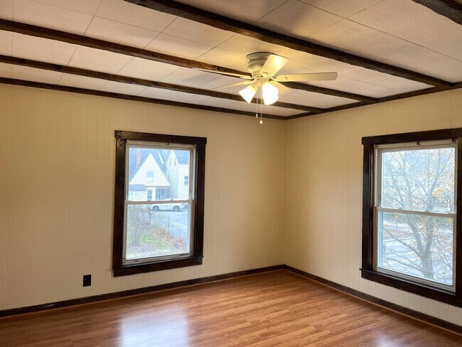 Photo - 804 Beech St