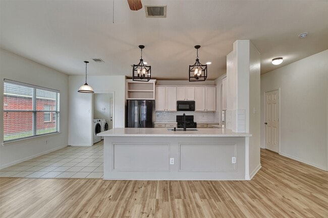 Photo - 4423 Garden Ridge Ct