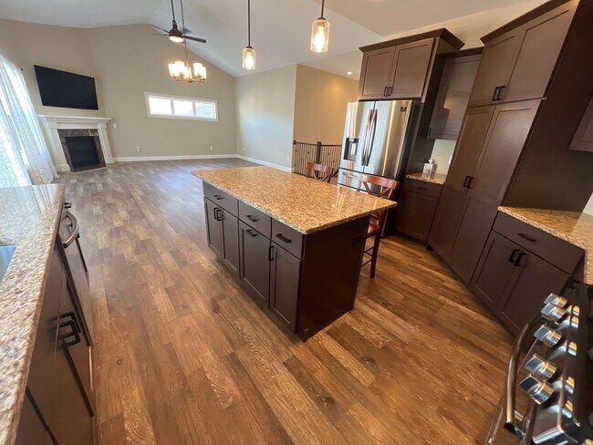 Photo - 8916 Pine Hollow Pl