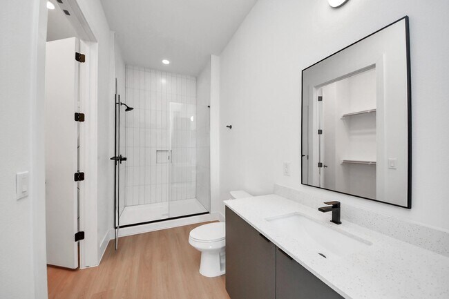 Photo - 2810 Riverby Rd Unit 263