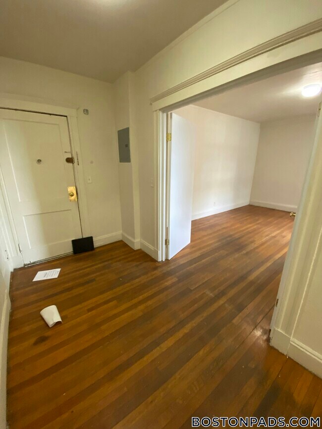 Photo - 1638 Commonwealth Ave Unidad 17