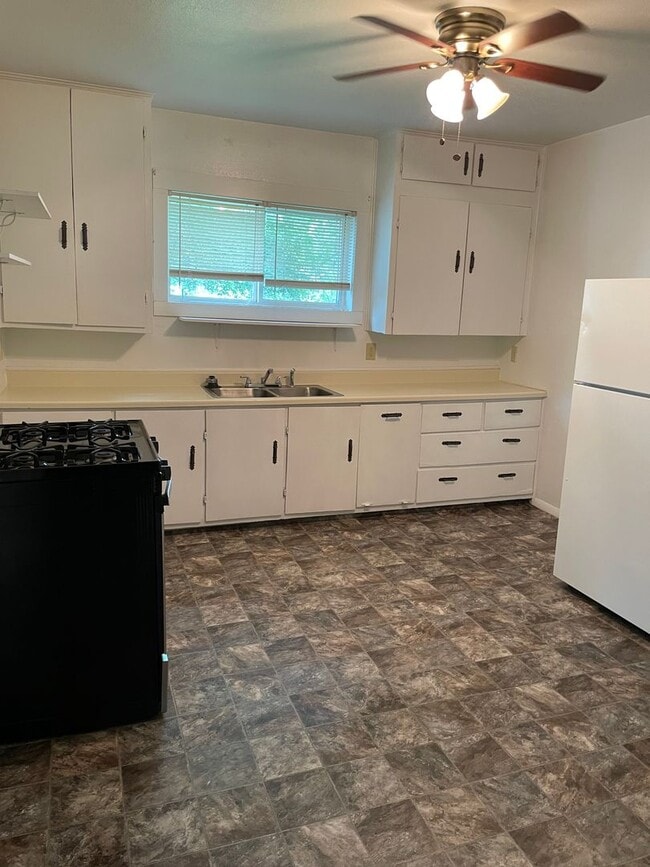 Photo - Quaint home in downtown Gillette