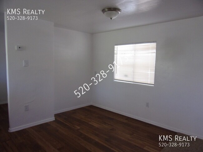 Photo - 2 Bed / 2 Bath Manufactured Home - OWNER/A...