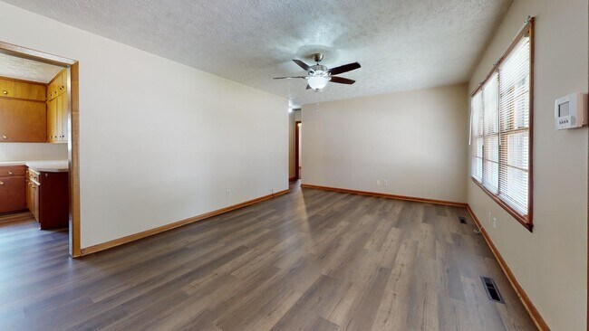 Photo - 3 Bedroom, 1 Bathroom Home