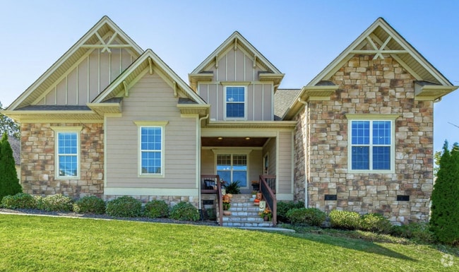 Building Photo - 8885 McKenzie Farm Dr Rental
