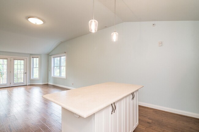 24 Myers Farm Ln Unit 24