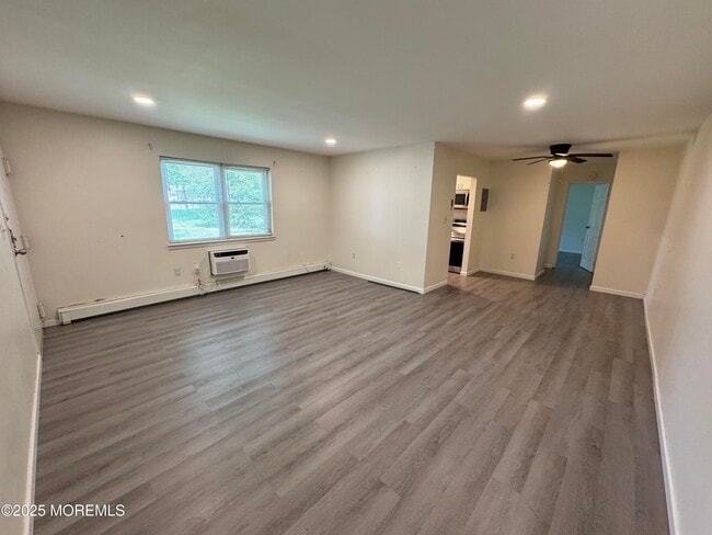 Photo - 289 Main St Unit 6E