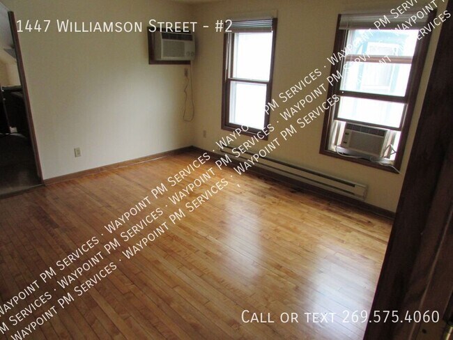 Photo - 1447 Williamson St Unidad #2