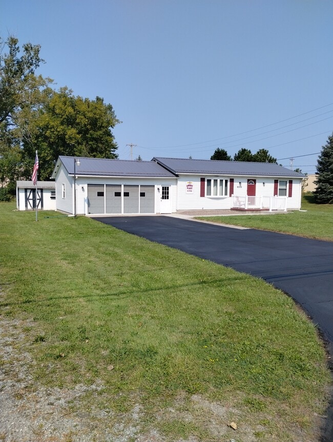 Building Photo - 8306 Park Rd Rental