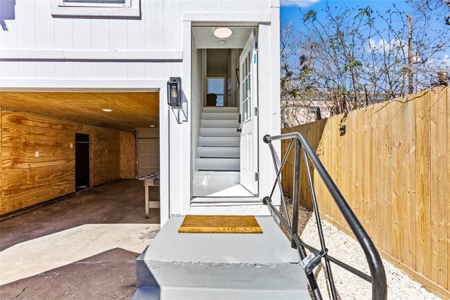 Photo - 3624 Avenue S 1/2