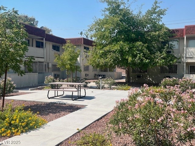Photo - 5346 S Swenson St Unidad 35