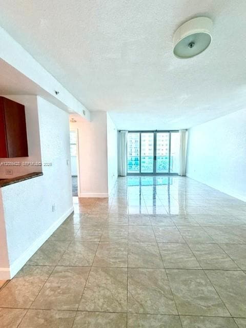Photo - 7501 E Treasure Dr Unit 5H