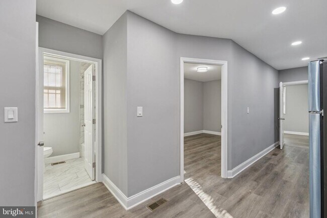 Photo - 405 34th St SE Unit 1