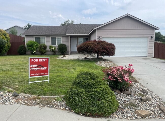 Now renting 3 bedroom House - Now renting 3 bedroom House